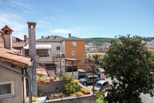 Alrededores, Island Apartments in Izola