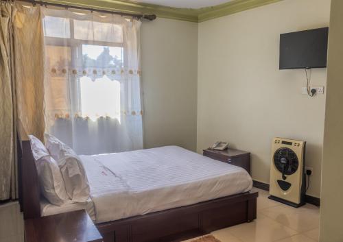 Deluxe King Room image 4