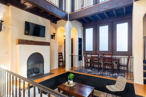 European Influences in the Heart of Charleston European Influences in the Heart of Charleston