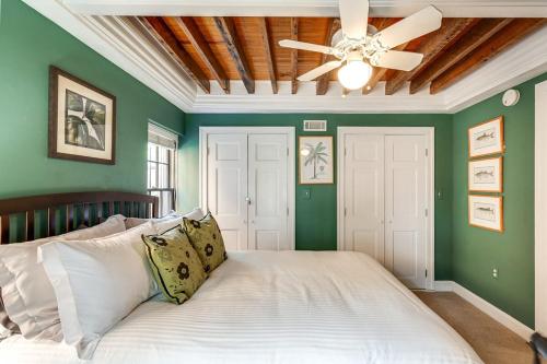 The Most Charming Old Brick Alley Charleston The Most Charming Old Brick Alley Charleston