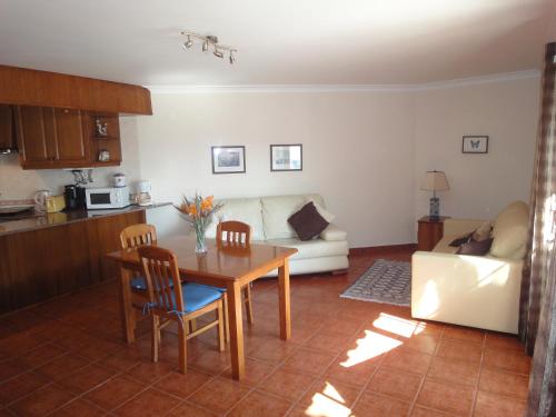Létesítmények, Orchidea Terrace in Malveira da Serra