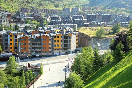 Vedere exterior, Apartaments El Floc in El Tarter