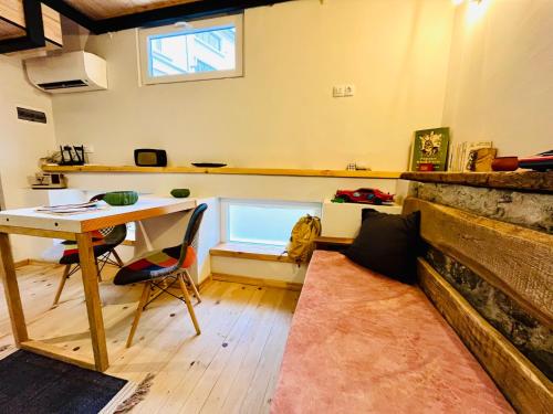 One-Bedroom Chalet image 10