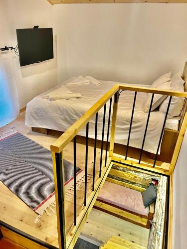 One-Bedroom Chalet image 1