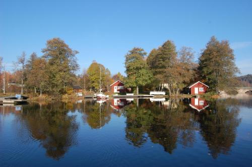 B&B Dals Långed - Kanalvillan - Bed and Breakfast Dals Långed