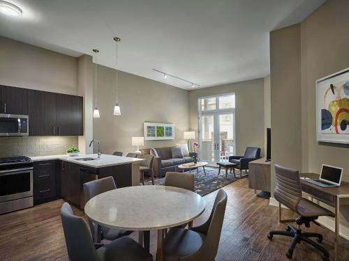 AVE Florham Park - Furnished Apartment, Florham Park NJ in 弗洛厄姆帕爾克