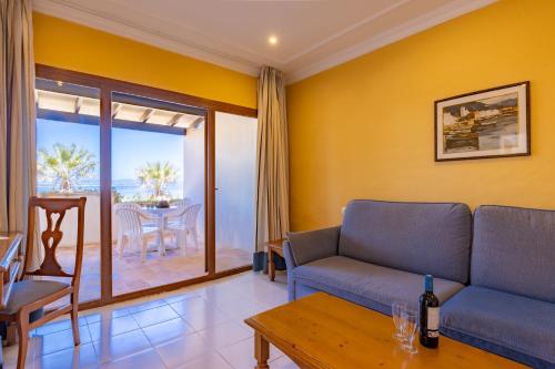 Hotel Club Sunway Punta Prima - image 8
