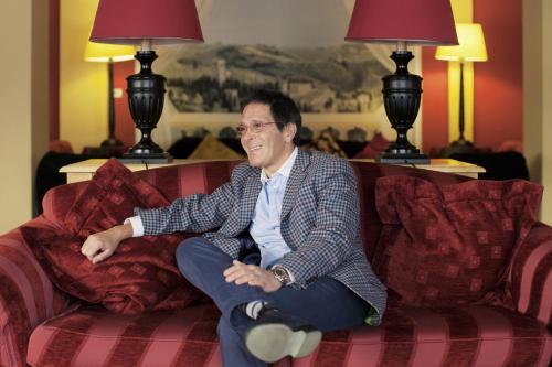 阿杜亚丽晶娜萨巴康体美容酒店