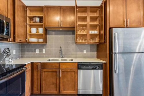 Landing at City North - 2 Bedrooms in Valley Ranch in Irving, USA