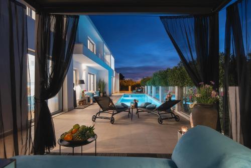 550702885 Monvidal by Bura Hotels - Adults Only