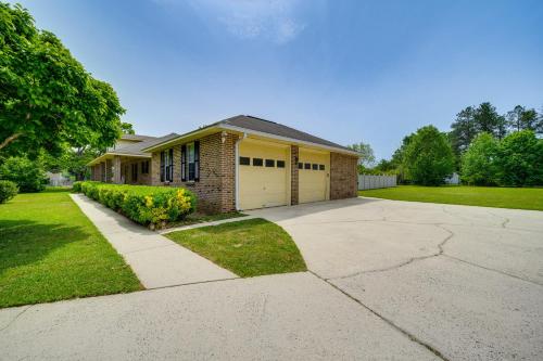 Perry Family Home on 2 Acres with Private Pool