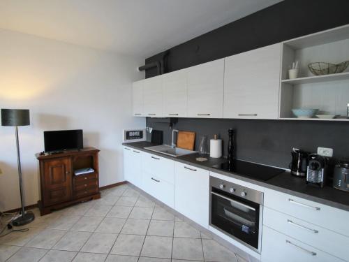Apartment Katrin by Interhome, Germignaga (fotografie 10)