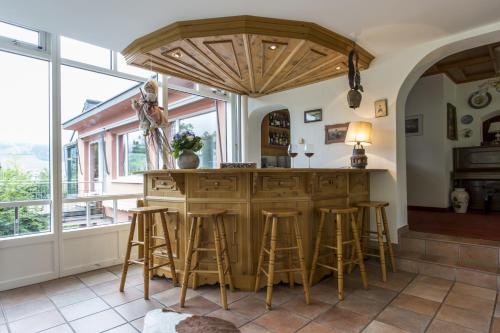 Bar/ Salón, Hotel Cresta in Flims