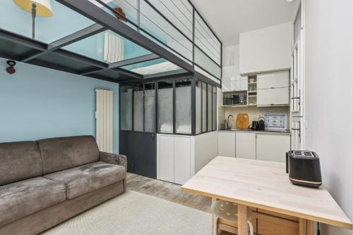 Atypique Loft 3 personnes with AC by Weekome 4