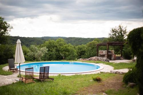 Villa Millefoglie, a century-old stone house nestled in a nature park