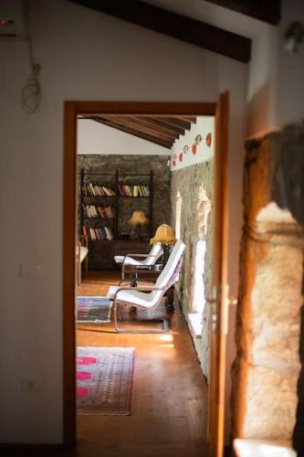 Villa Millefoglie, a century-old stone house nestled in a nature park in Lesišćina