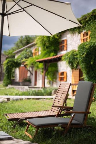 Villa Millefoglie, a century-old stone house nestled in a nature park