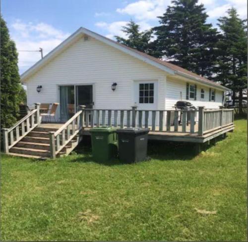 39 Forest Hills Lane - Cavendish Guest Cottages in Cavendish, Canada