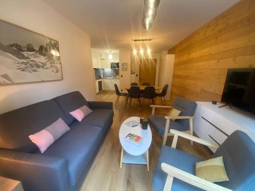 Appartement T2 de Standing Neuf 6-8 personnes avec Balcon et Jardinet au Pied des Pistes à Combloux