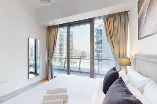 Silverene Tower B - Bright Two Bedroom, Дубай (фото 6)