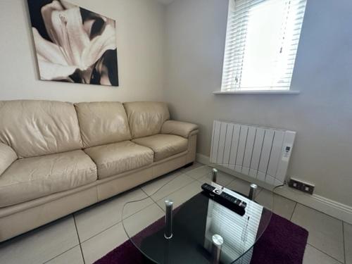 Two-Bedroom Apartment (3 Adults) image 10