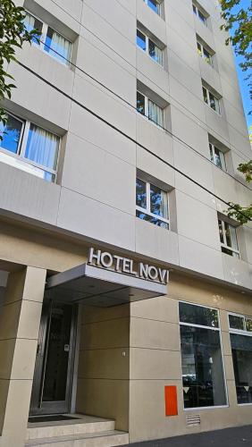숙소 외관, Hotel Novi in 마드 델 플라타