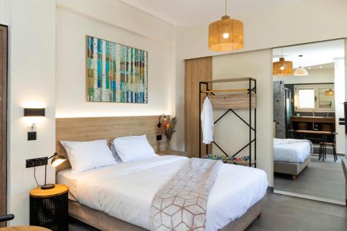 Stylish and modern apartment near Nea Chora Beach