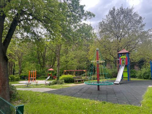 兒童遊樂場, Ferienwohnung am Limburger Park in 蘭河畔林堡