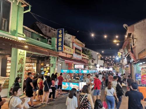 NEW, 5MinToJonkerStreet ! Town Area , Arcade, MELAKA 4BR 10PAX