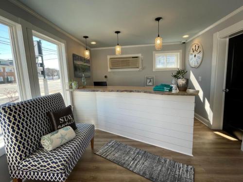 The Lamplight Inn in Lavallette, USA