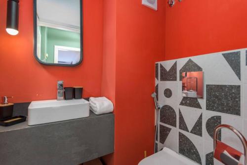 Two-Bedroom Apartment image 8