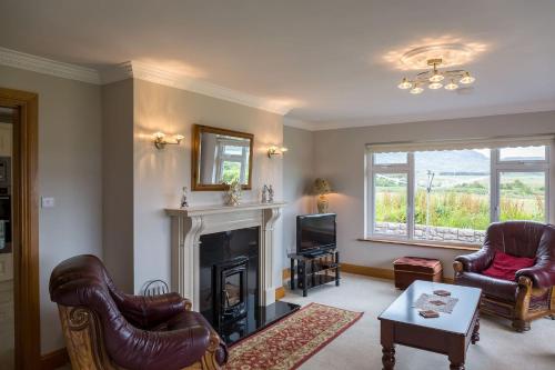 Lake View House - image 8