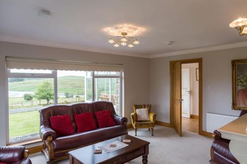 Lake View House - image 4