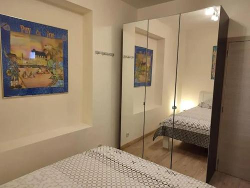 One bedroom apartement with furnished terrace and wifi at Namur