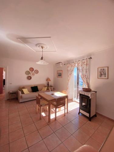 Vicolo Savelli Holiday Home - Apartment - Palombara Sabina