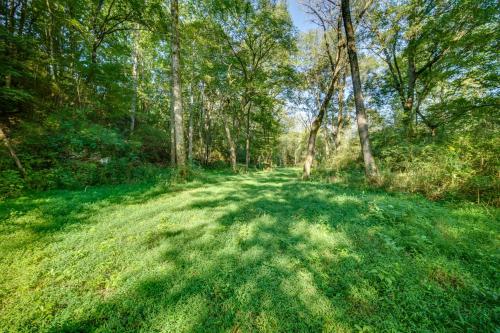 River Bend Lodge Heflin Home in the Woods!