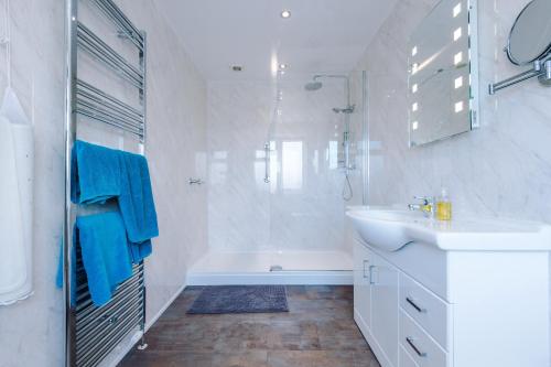 Holcombe Guest House - image 5