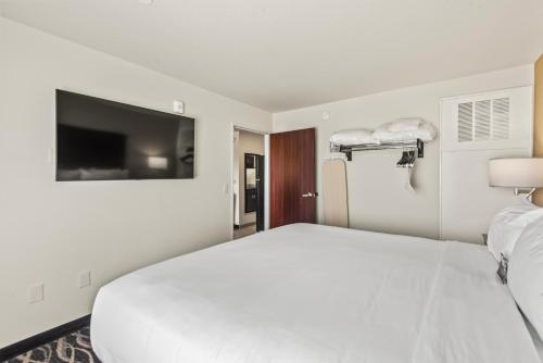 Riverstone Suites by Cobblestone Hotels - Chippewa Falls