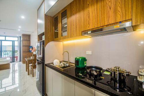 Lily Hometel - Confetti Apartment Nguyen Cong Tru - 주방