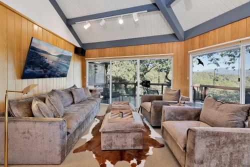 Piney ridge dome home #2168 in Fawnskin, USA
