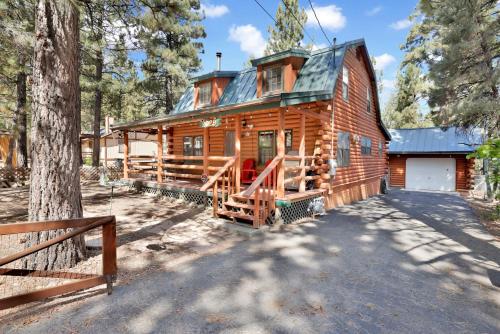 Big bear haven #2343 in Woodlands, USA
