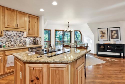 Travertine dome home #2241 in Moonridge, USA