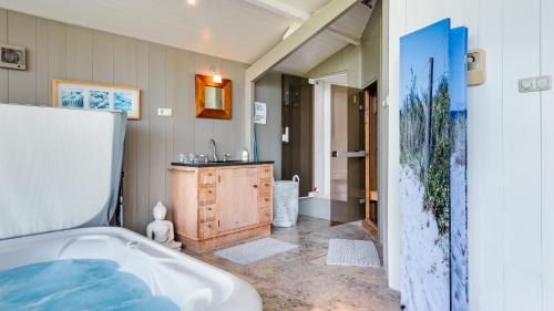 Spa, Spa house in Camperduin