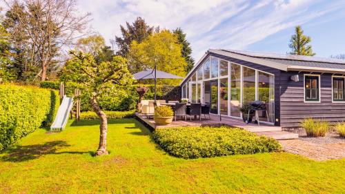 Garden, Spa house in Camperduin