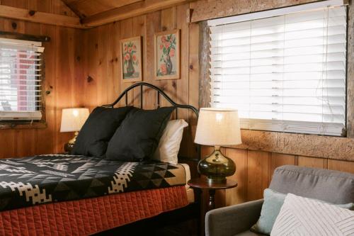 Oak knoll studio unit 6 #2405 in Big Bear Lake, USA