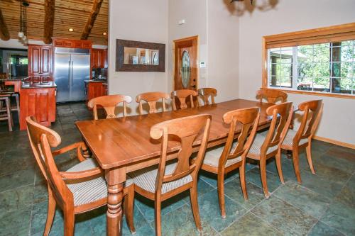 Angel view chalet #885 in Big Bear Lake, USA