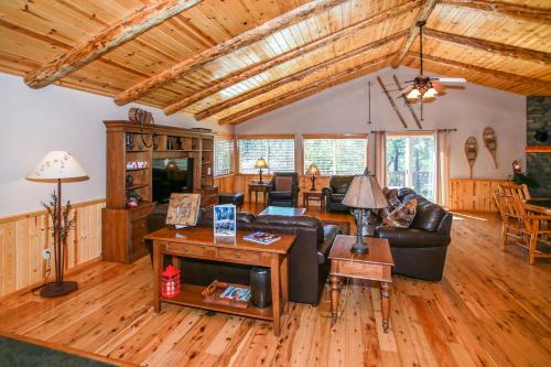 Angel view chalet #885 in Big Bear Lake, USA