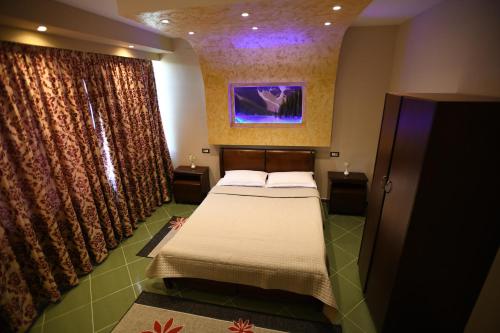 Hotel Ago