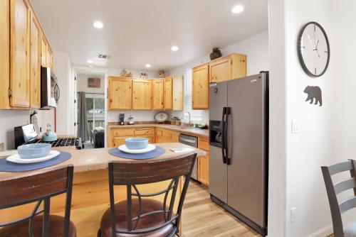 Fairway wings chalet #2292 in Big Bear City, USA