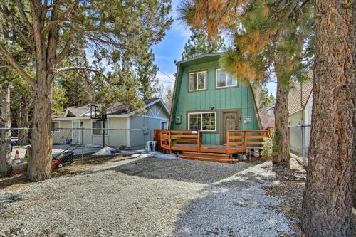 Cozy family cabin getaway#2459 in Big Bear City, USA